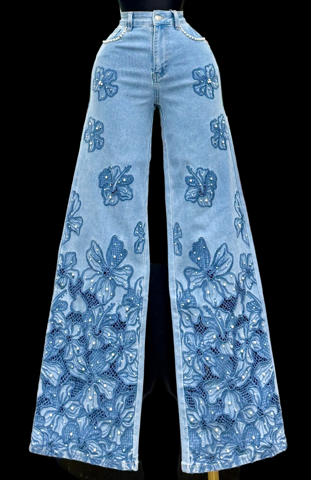Floral Embroidery Denim Pant