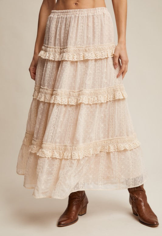 Vera Elegant Lace Skirt