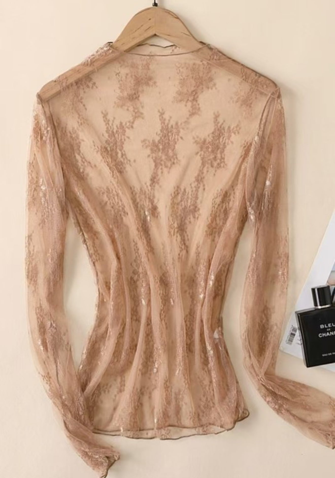 Coqueta Taupe lace Top