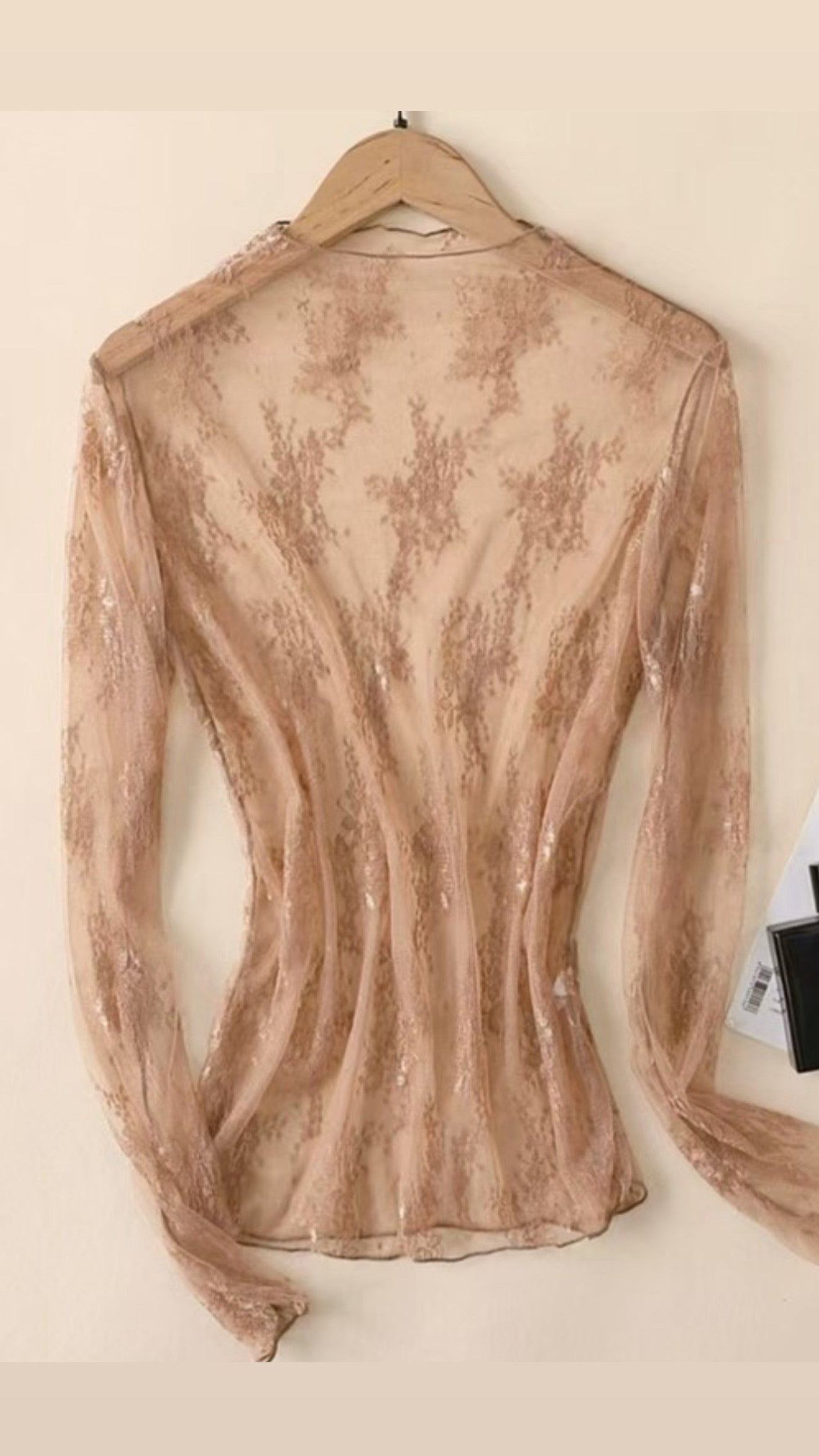 Coqueta Taupe lace Top