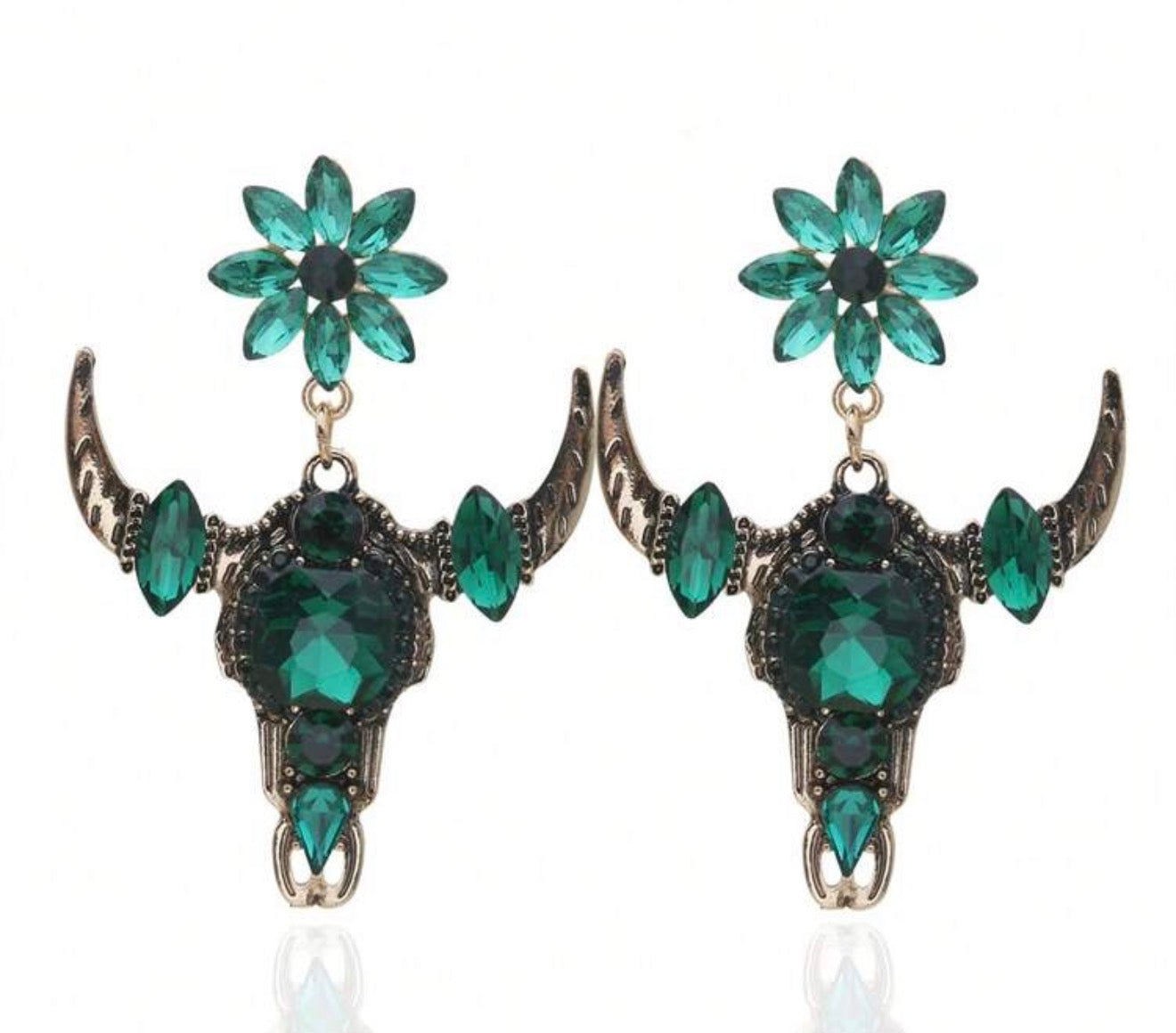 Longhorn Green Zirconia Earrings