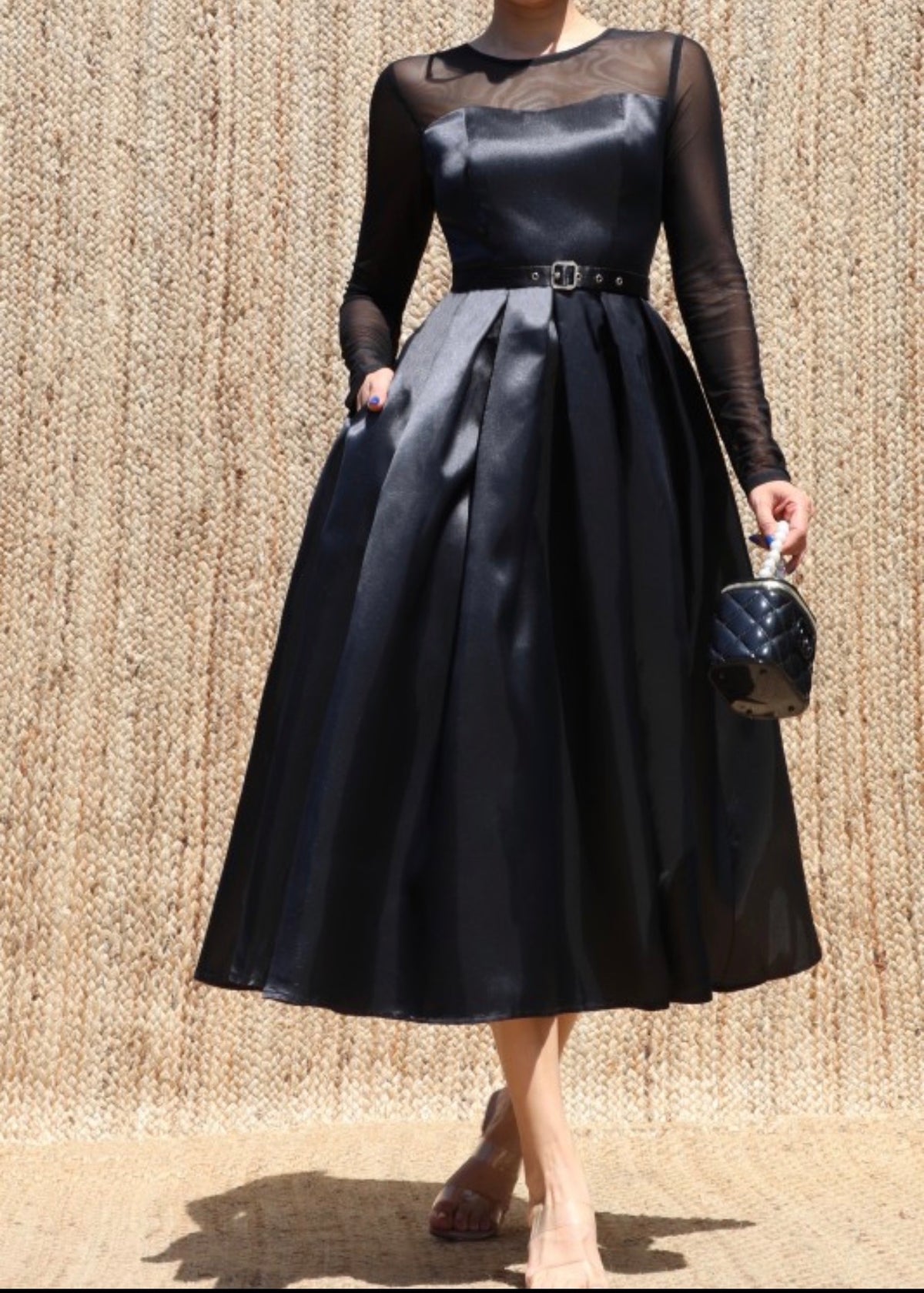 Valeria Elegant Midi Dress