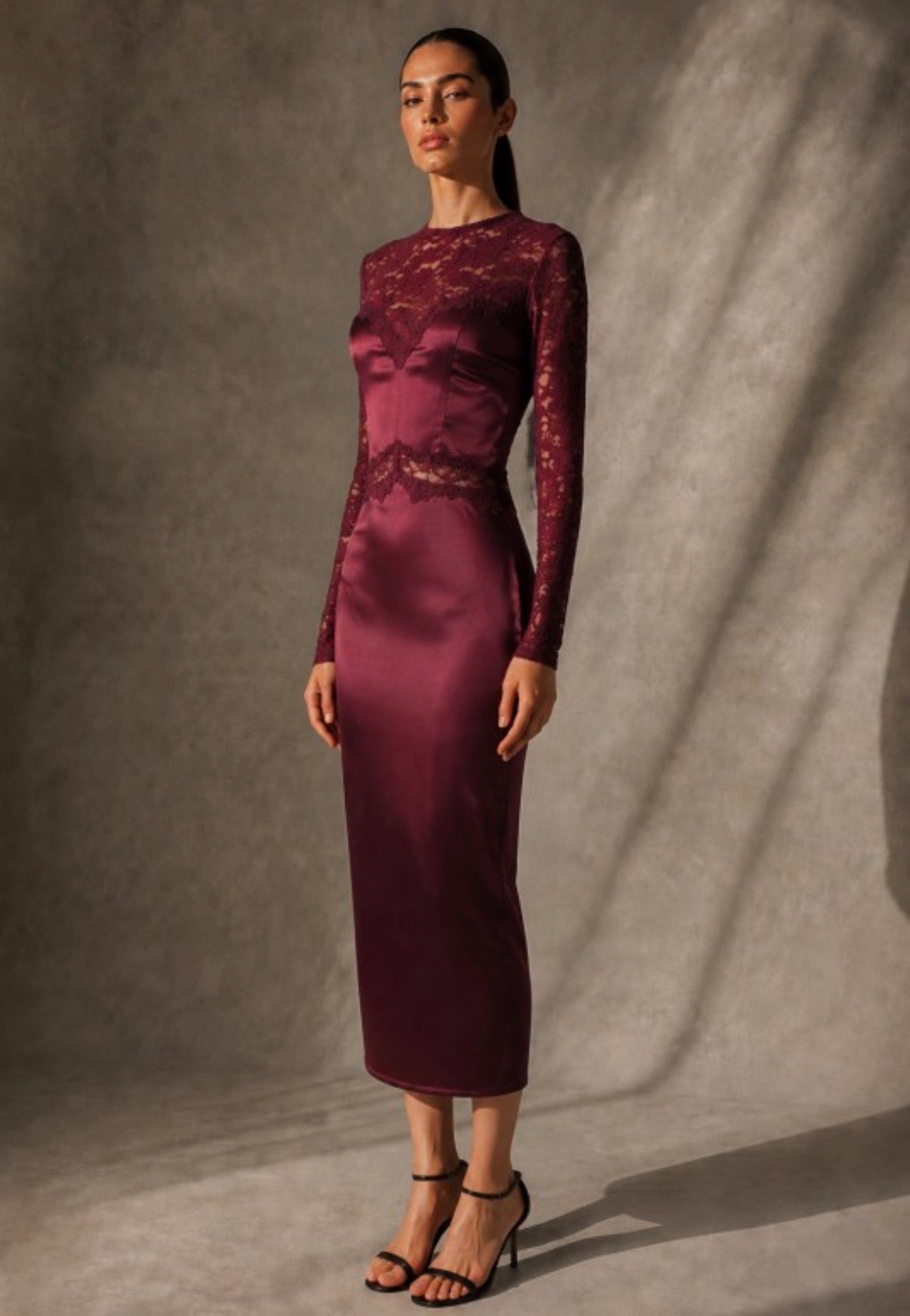 Guadalupe Wine Color Midi Dress