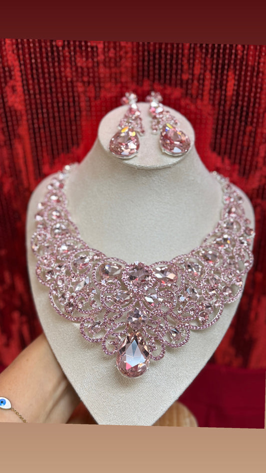 Cindirella Collar set