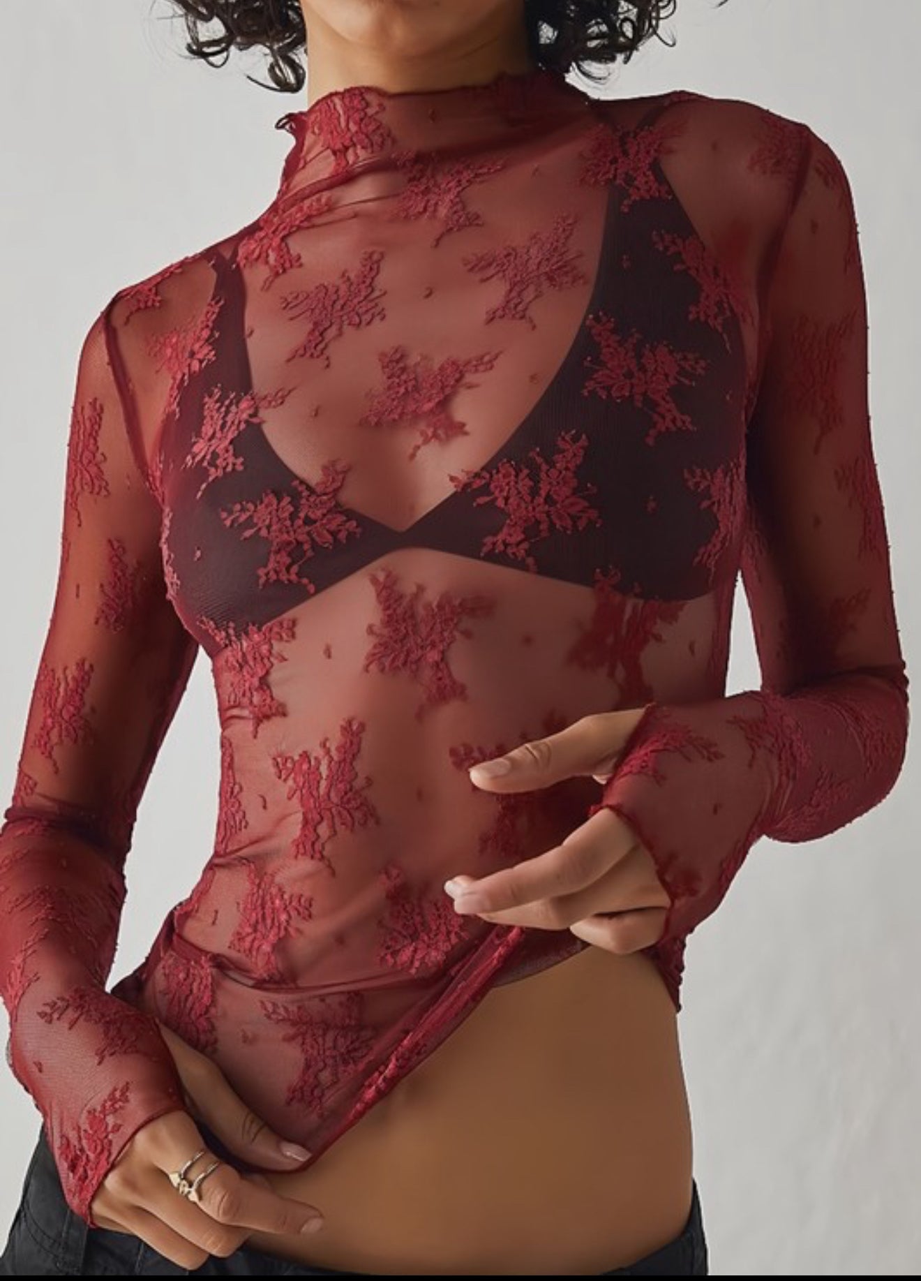 Coqueta Wine lace top