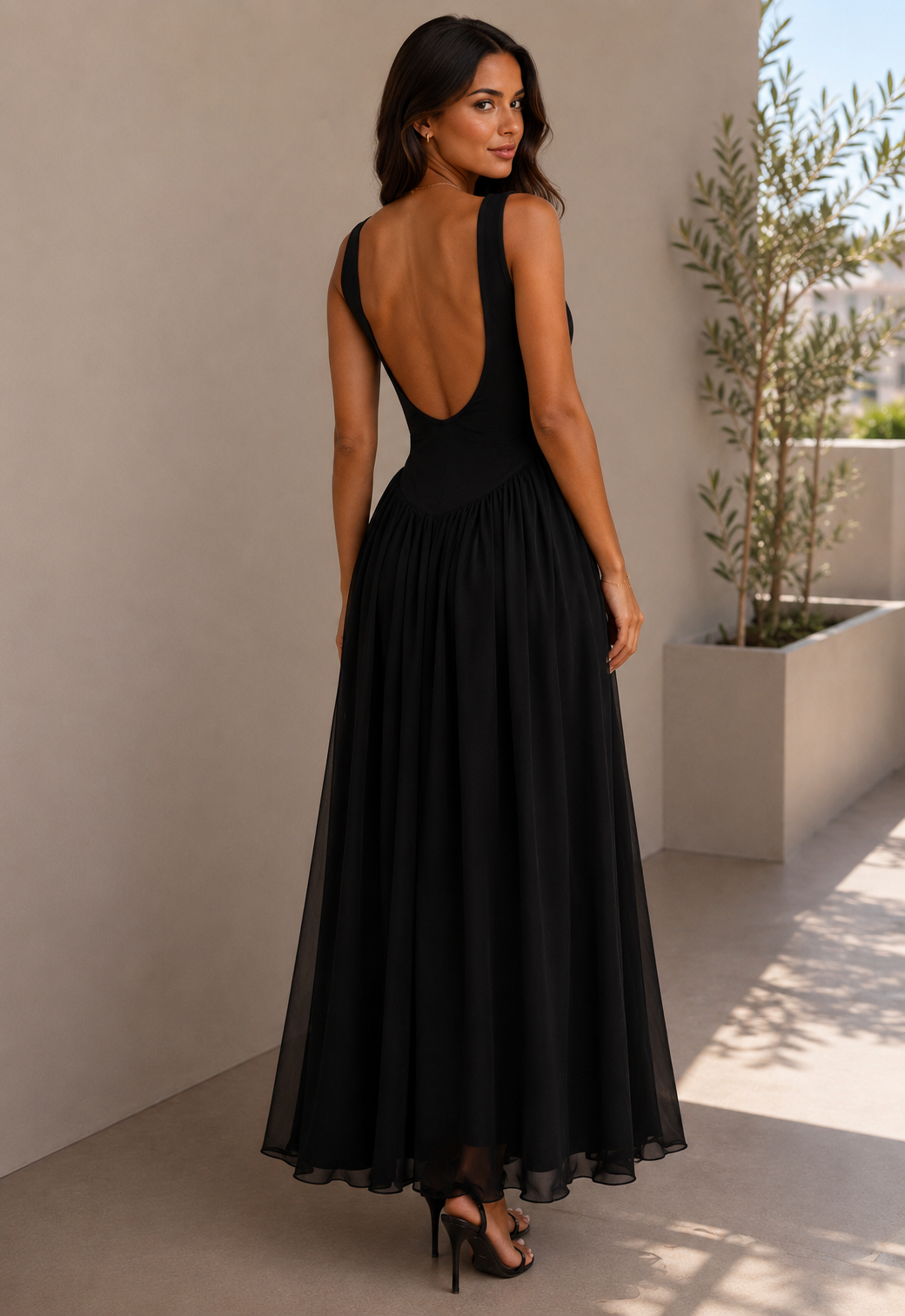 Laura Black Maxi Dress