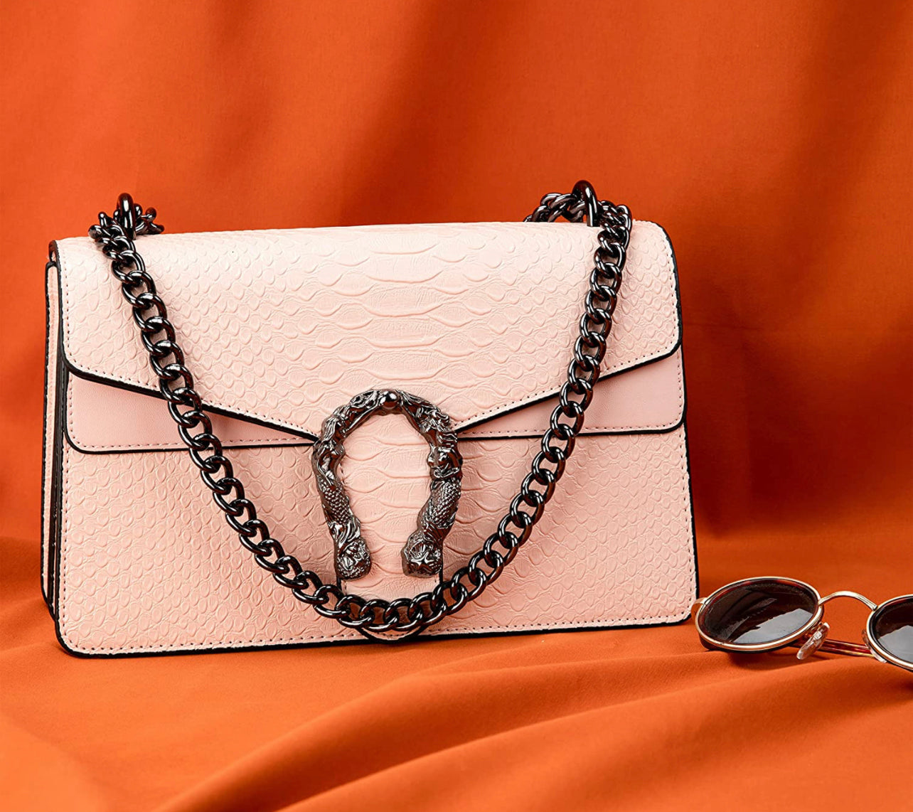 Horseshoe Purse